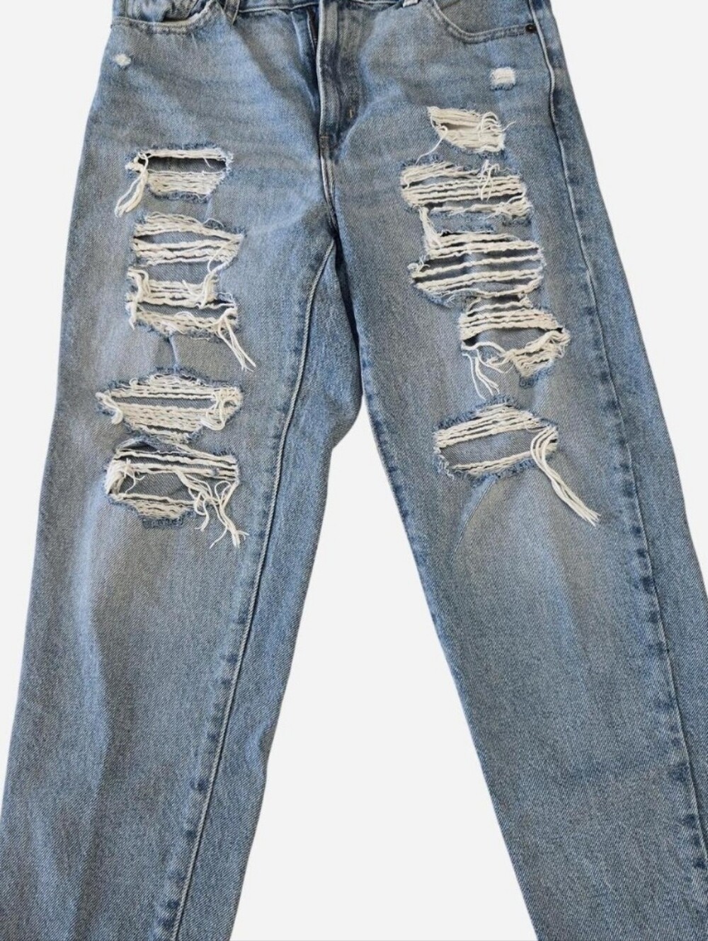 Levi's Distresses High Waisted Mom Jeans Size 28